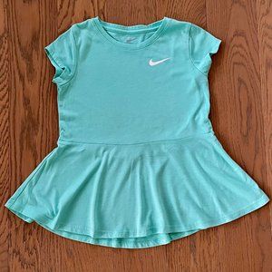 Nike Girls' Dri-Fit peplum Top, size 6X (6-7 yrs)